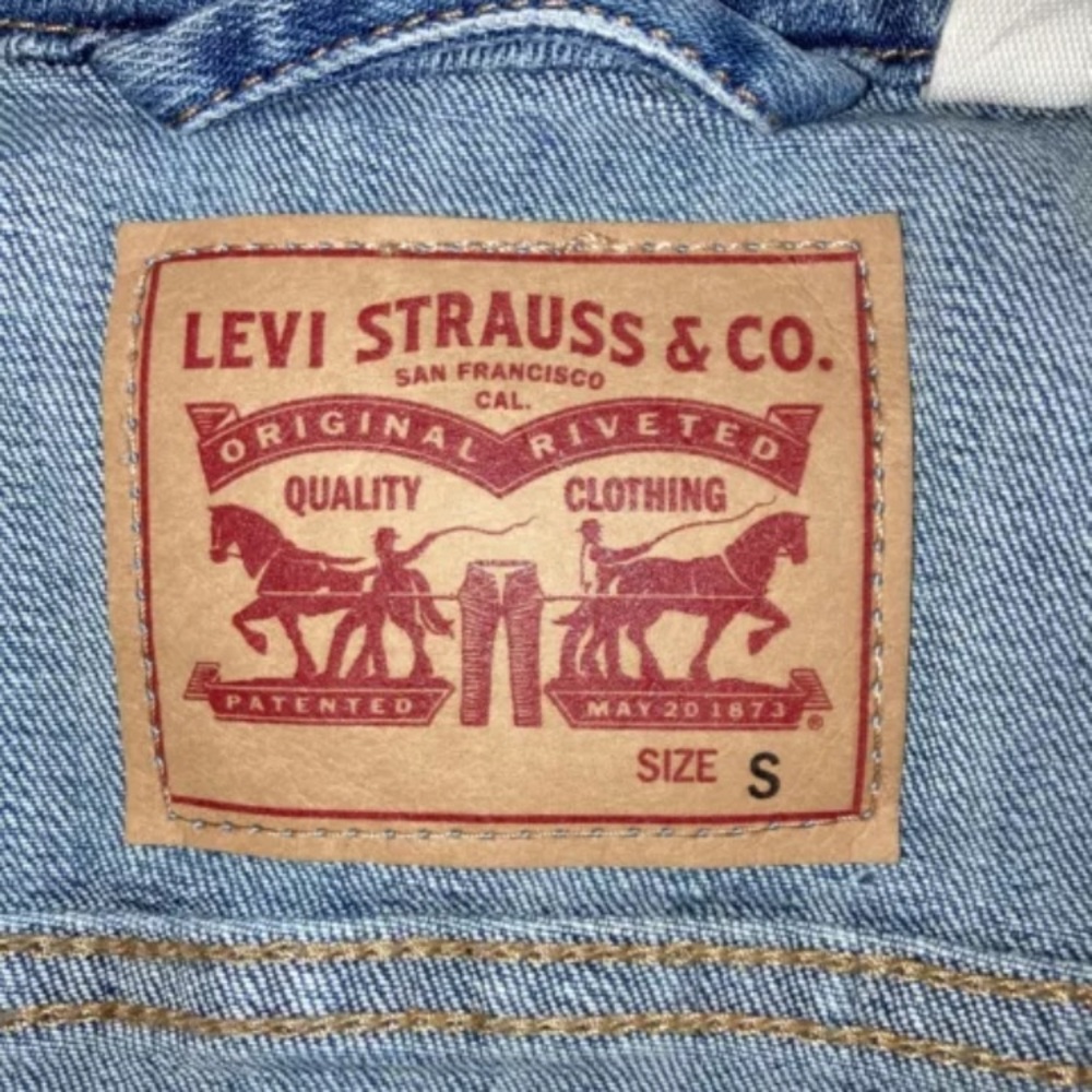 Levi’s Denim Jacket Small - image 3